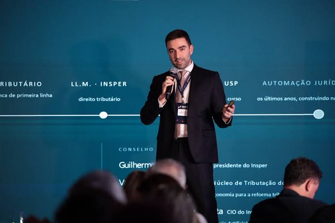 Legaltech brasileira usa IA para automatizar monitoramento e minutas no contencioso tributário